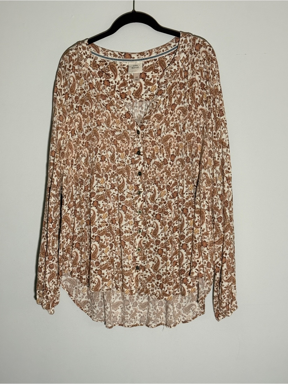 Knox Rose Cream and Brown Paisley Button-Down Blouse